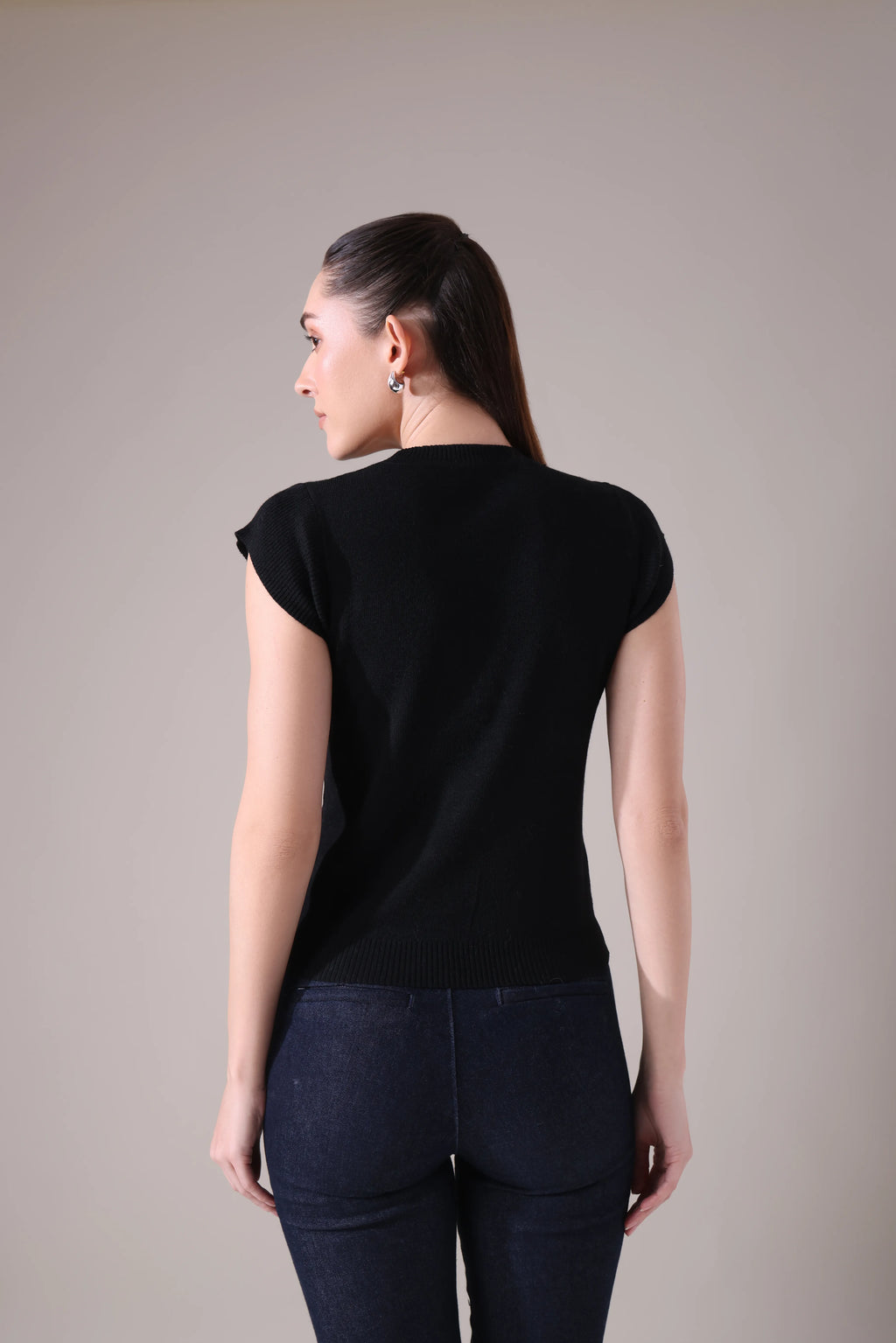 The  Sculpted Cap-Sleeve Knit in Alabaste