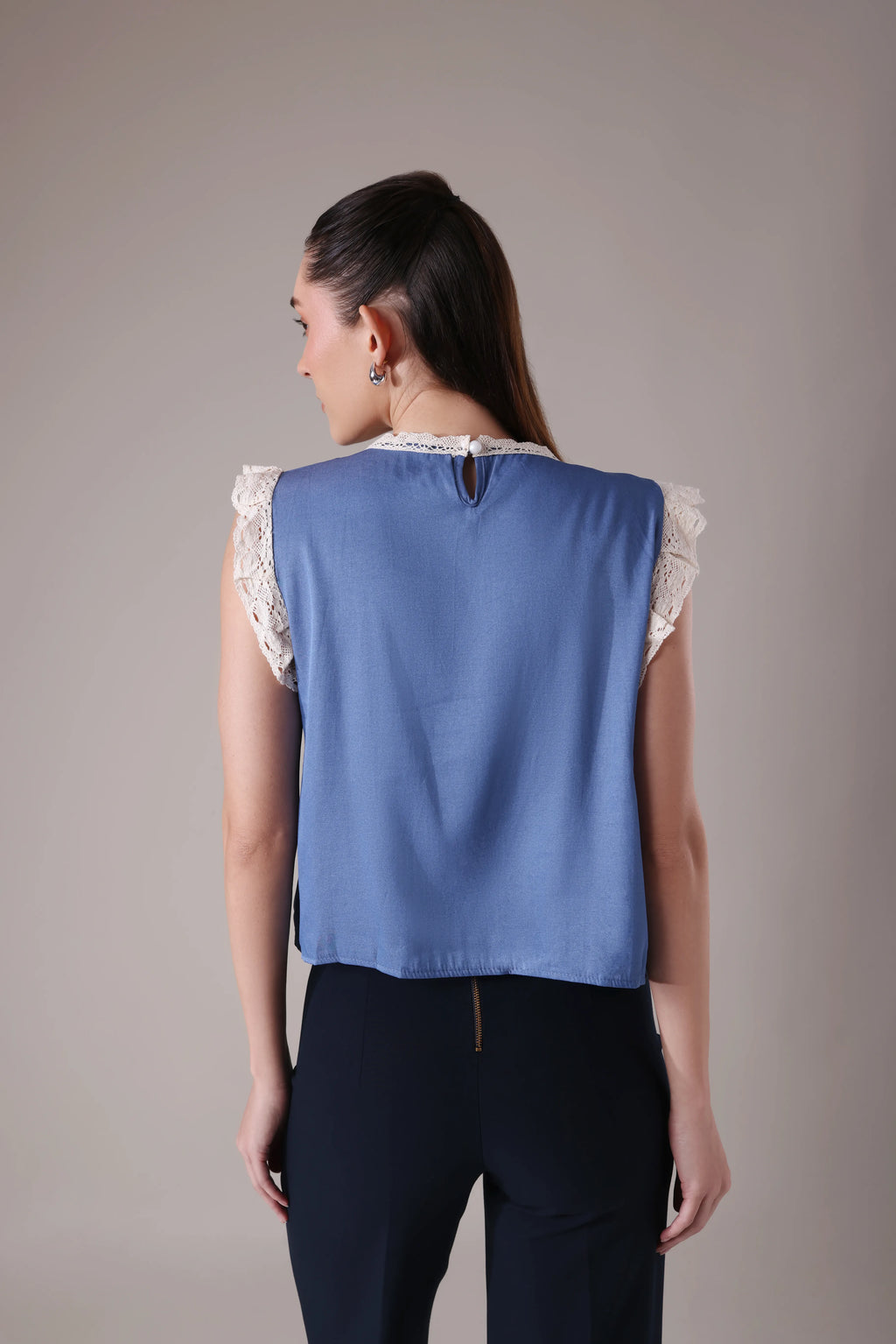 The Lyra Scalloped Lace Bodice In Cornflower Azure